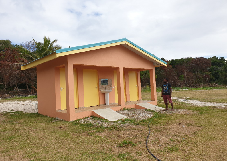 Construction à CENGEITE d’espaces sanitaires publics sur le site du GDPL Si Kurube no Cengeite – Maré. Montant du projet 5 000 000 F XPF, dont 3,5 millions de par Etat.